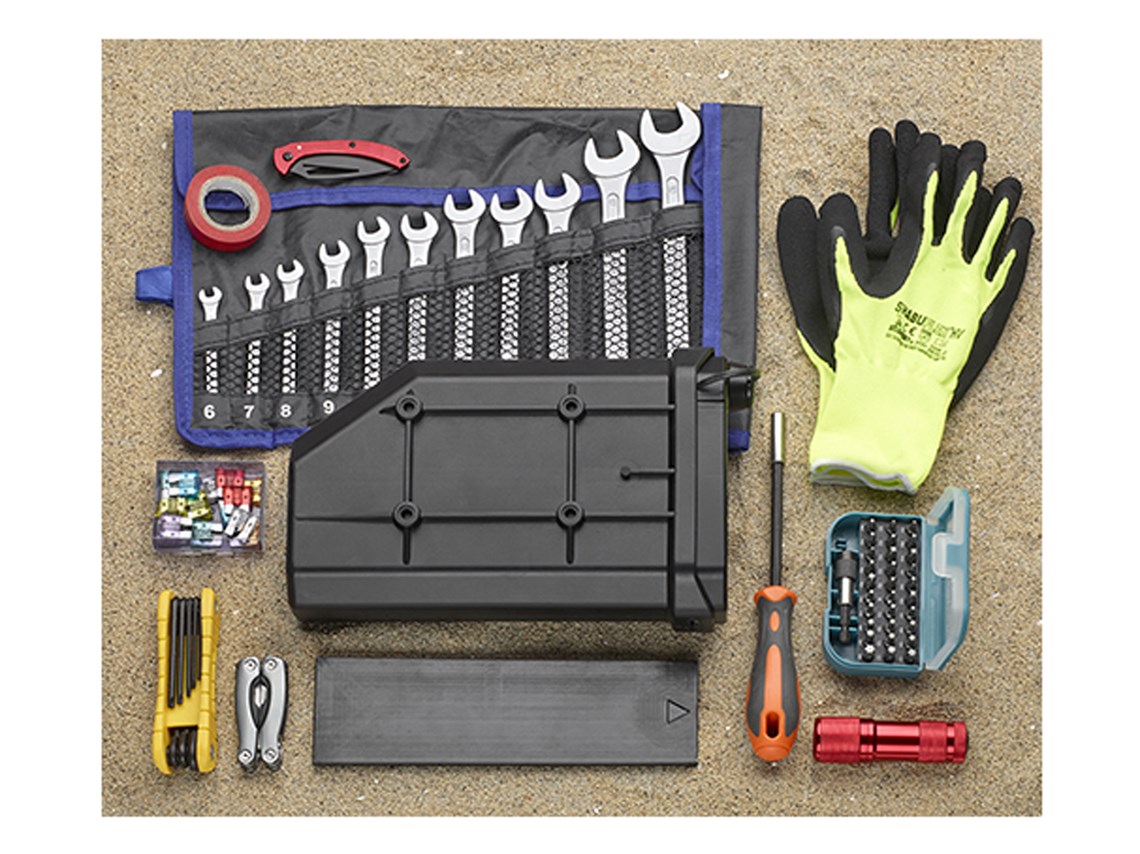 Givi tool box with fitting kit for R1200 Adventure LC