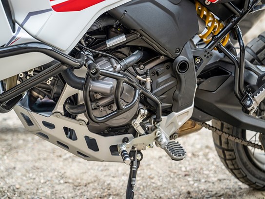 Wunderlich engine bars (black) Desert X (IF NO UPPER BARS FITTED)