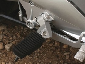 Wunderlich rider footpeg lowering - R1200RT (to 2013)